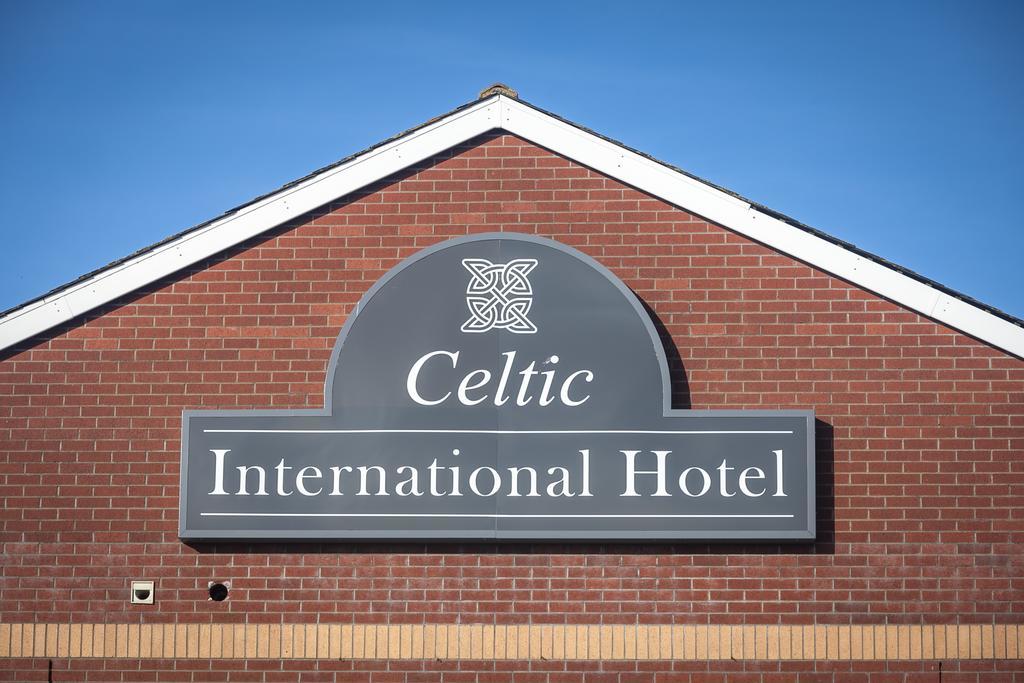 Celtic International Hotel Cardiff Airport Barry Zewnętrze zdjęcie