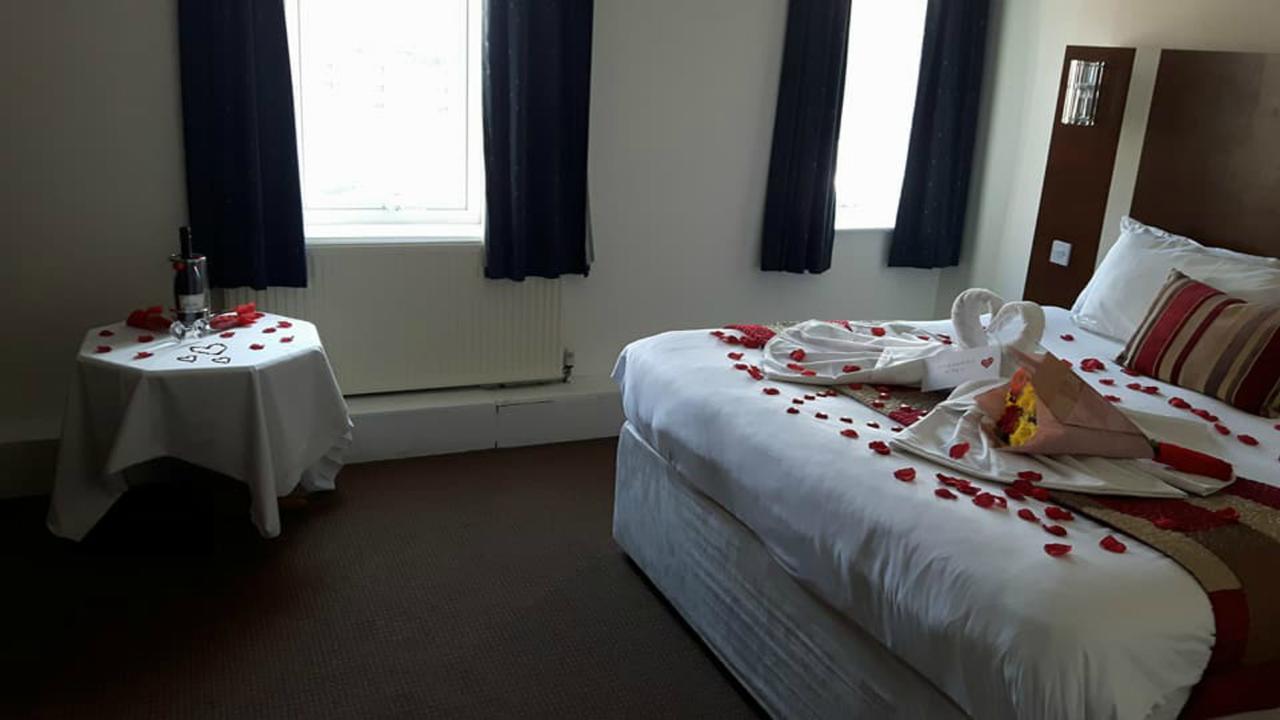 Celtic International Hotel Cardiff Airport Barry Zewnętrze zdjęcie